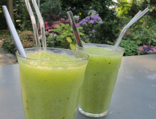 Meloen-komkommershake met munt